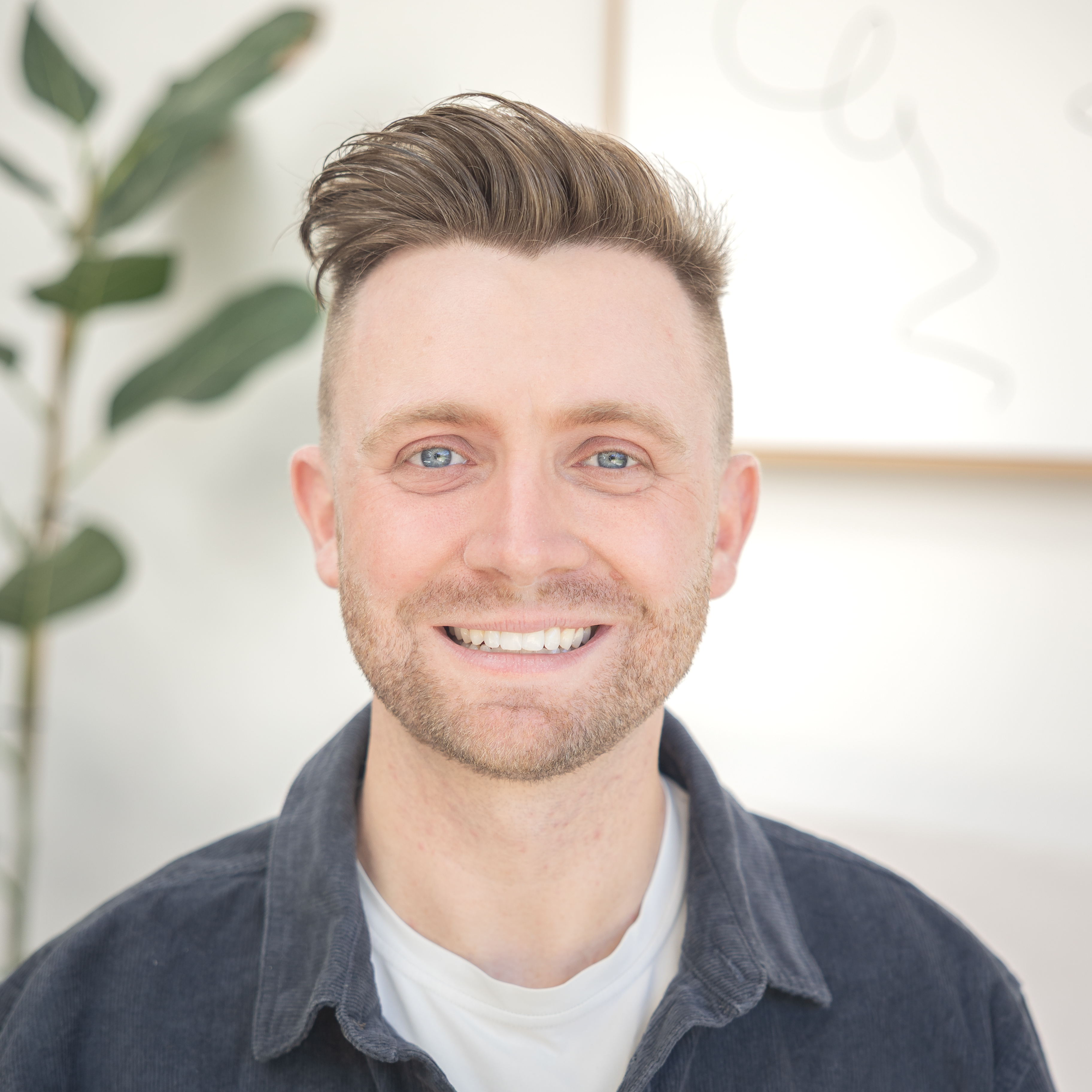 Dr Tristan Tinn